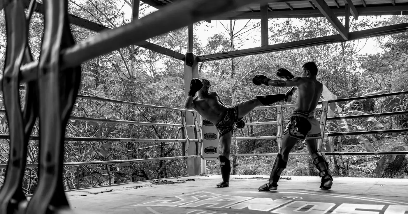 Combattant avant de monter sur le ring